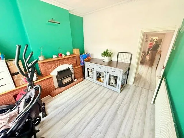 2 bedroom house for rent