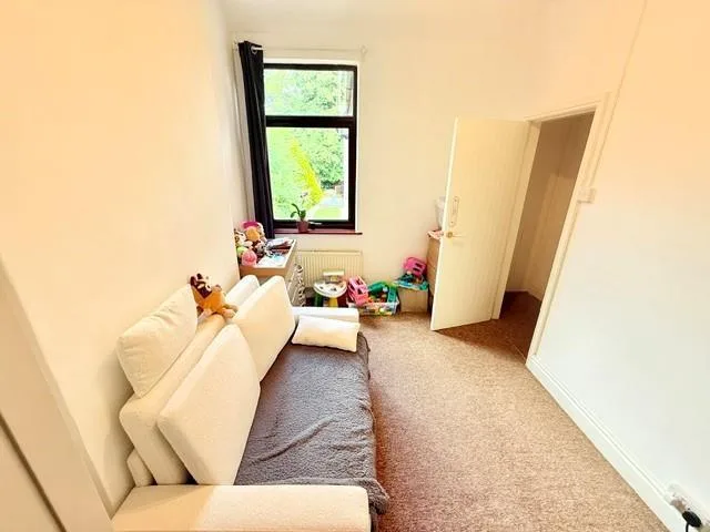 2 bedroom house for rent