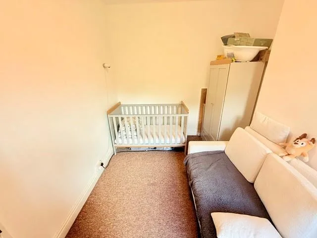 2 bedroom house for rent