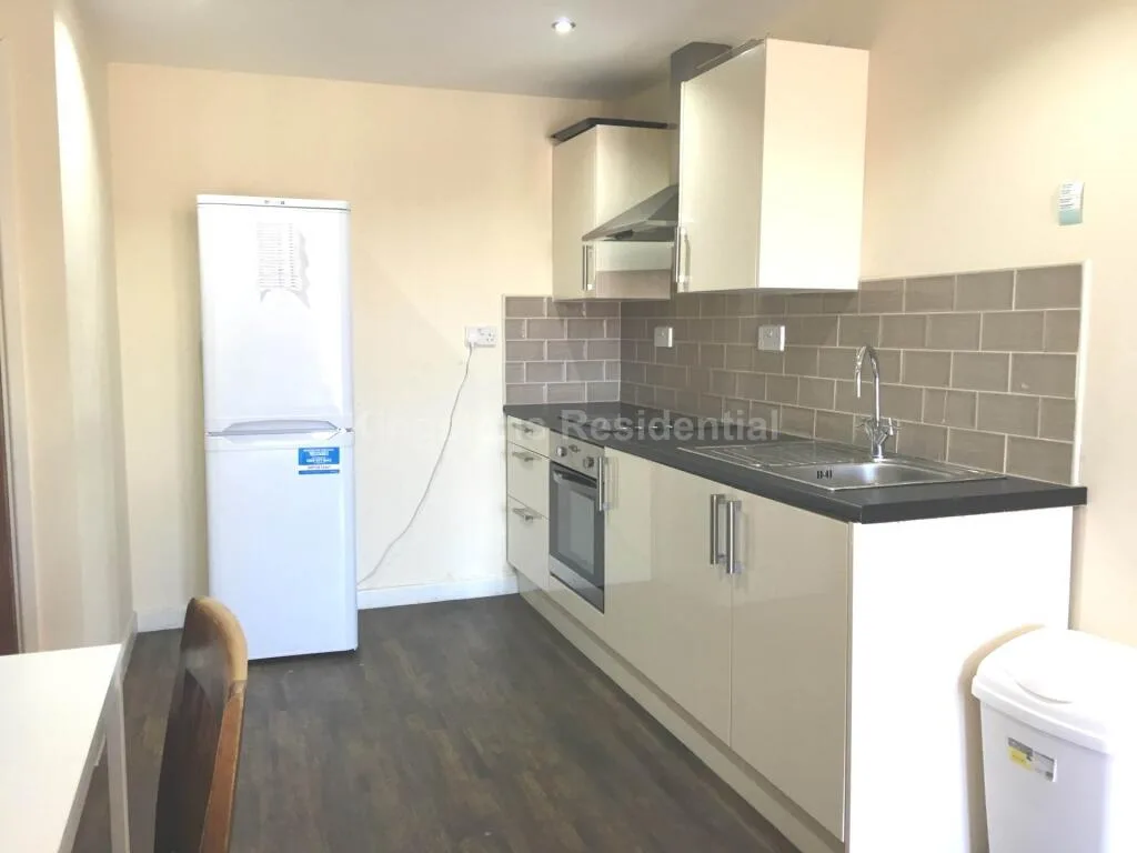 3 bedroom apartment for rent