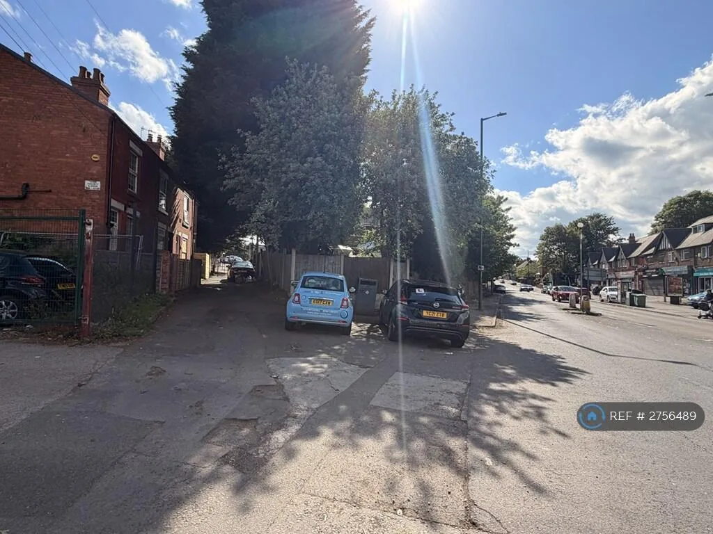 2 bedroom end of terrace house for rent