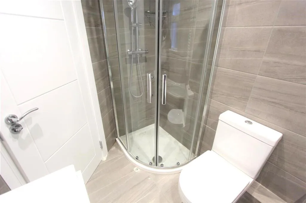2 bedroom ground floor flat for rent
