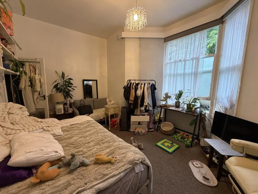 Studio flat for rent