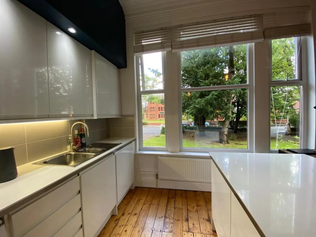 1 bedroom ground floor flat for rent