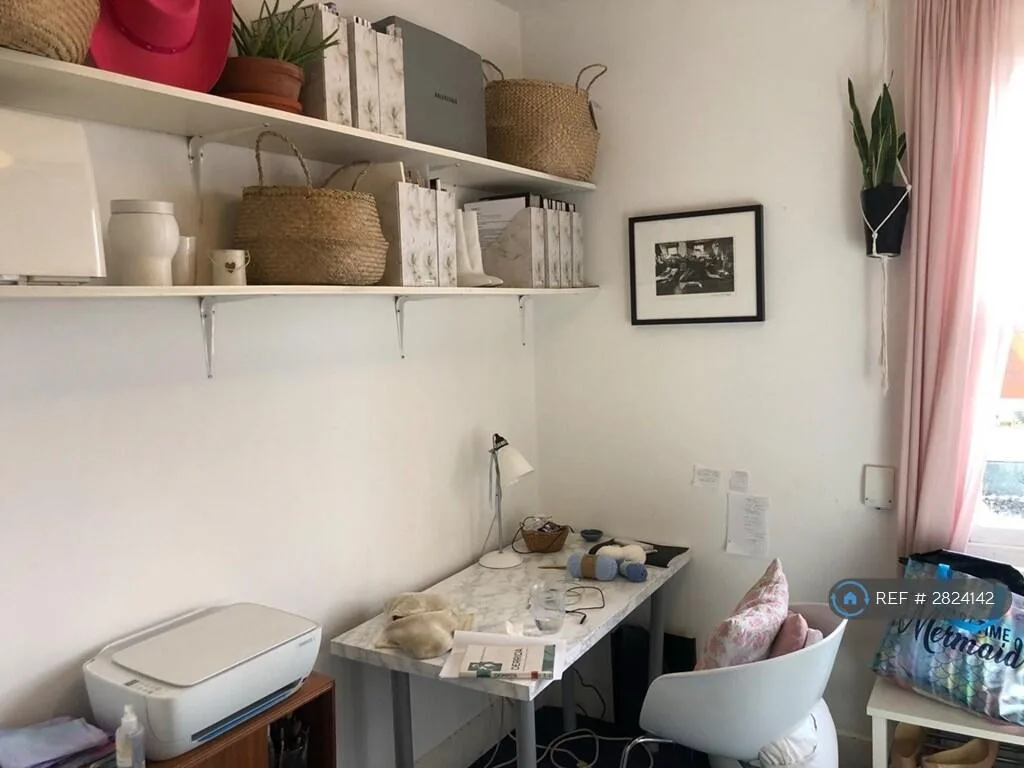 5 bedroom flat for rent