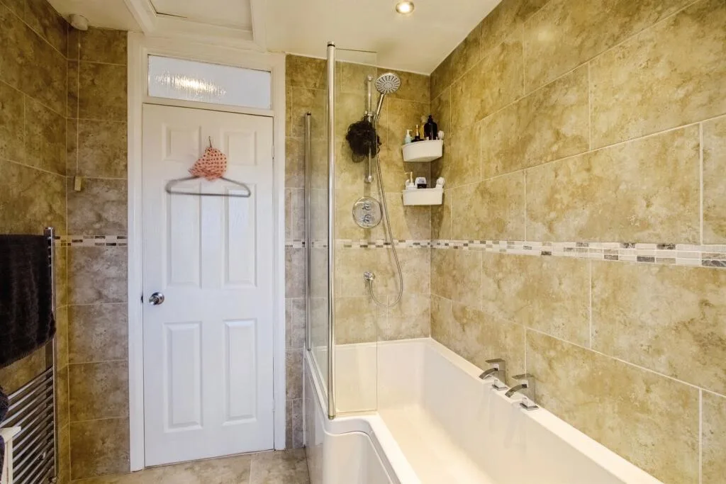 4 bedroom detached house for rent