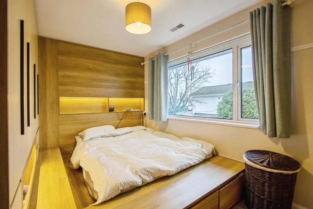 4 bedroom detached house for rent