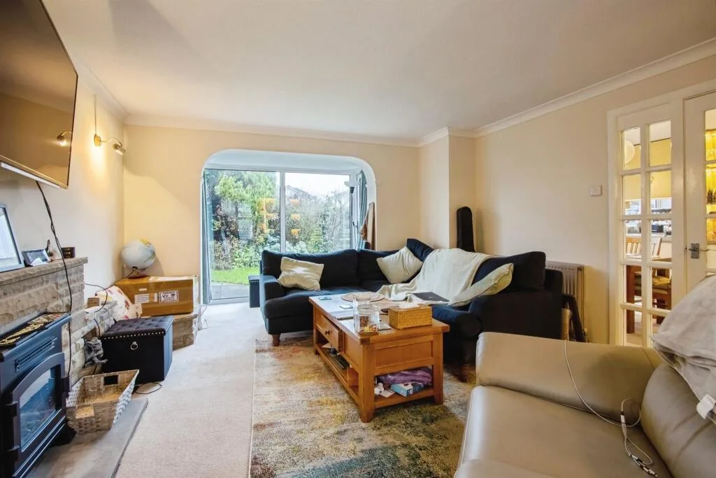 4 bedroom detached house for rent