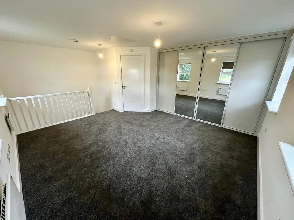 2 bedroom town house for rent