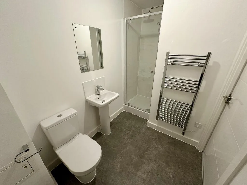 2 bedroom town house for rent