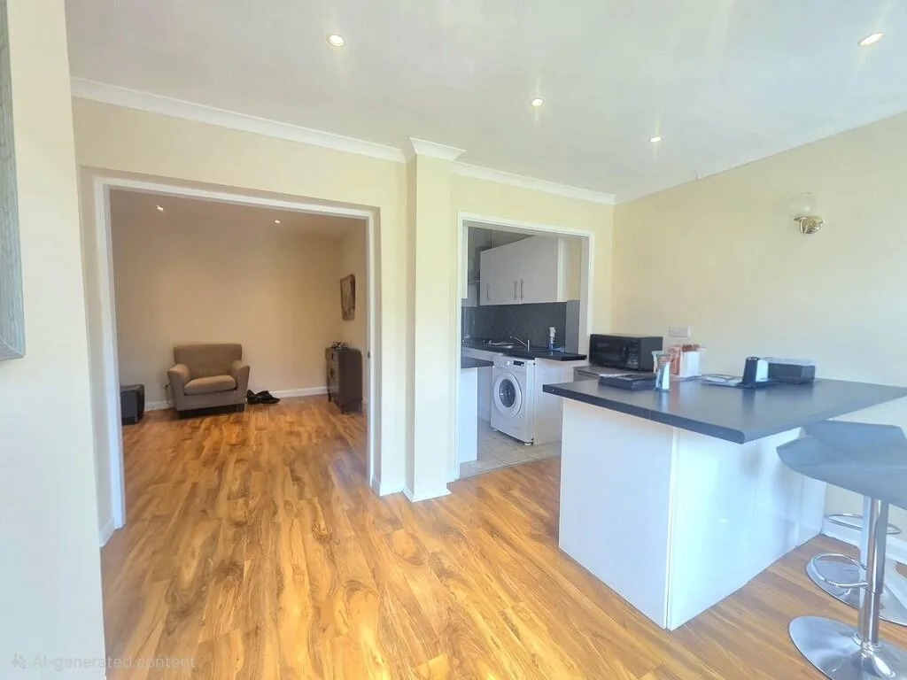 4 bedroom end of terrace house for rent