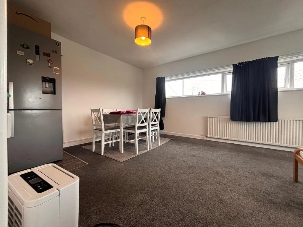4 bedroom apartment for rent