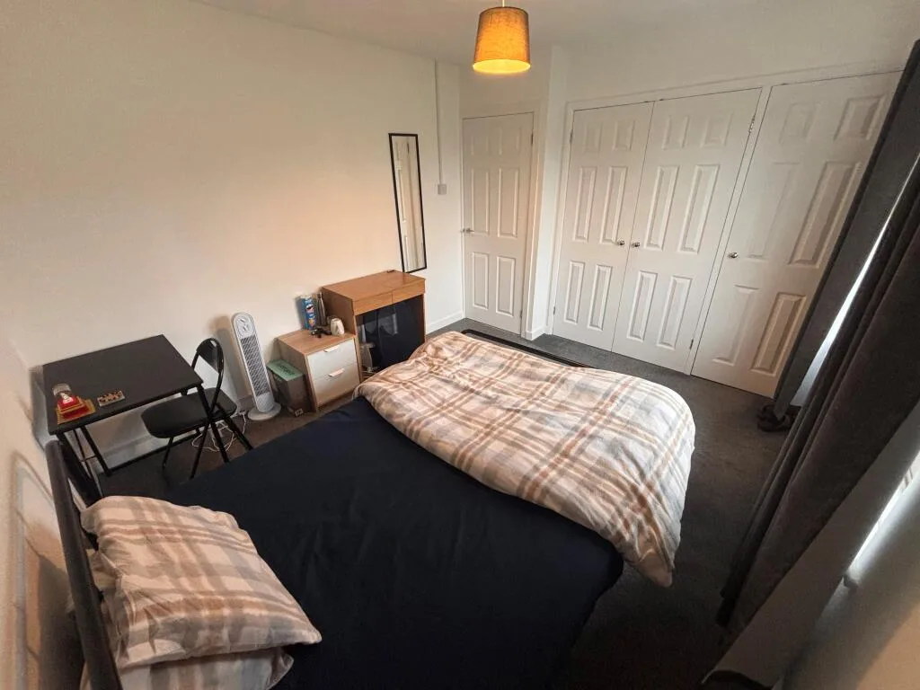 4 bedroom apartment for rent