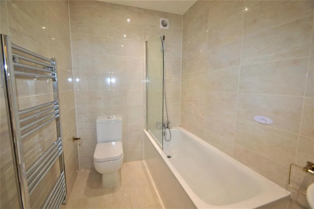4 bedroom house for rent
