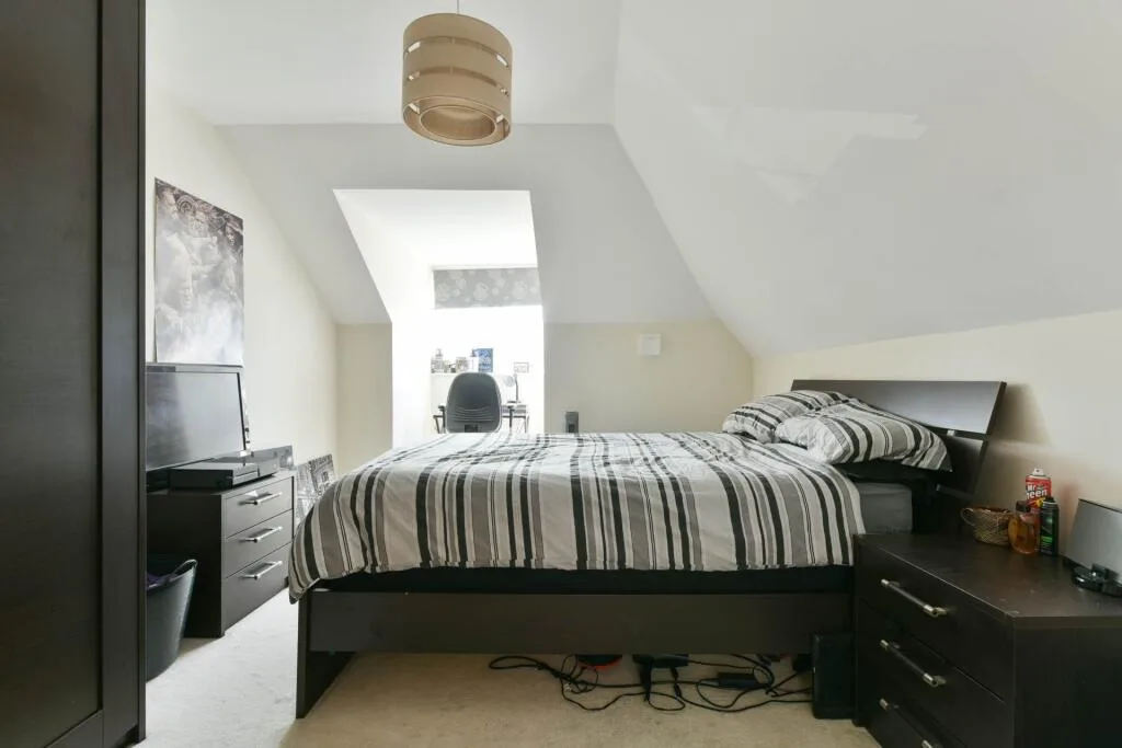 4 bedroom semi-detached house for rent