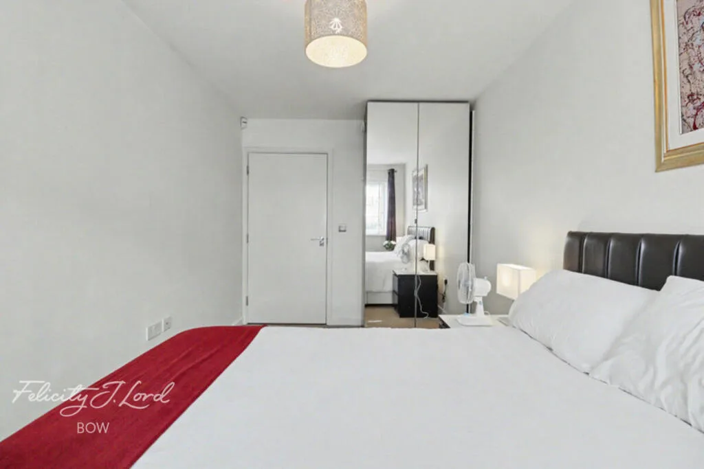 1 bedroom house share for rent