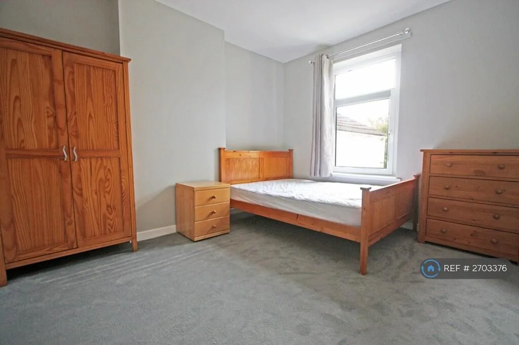 4 bedroom terraced house for rent
