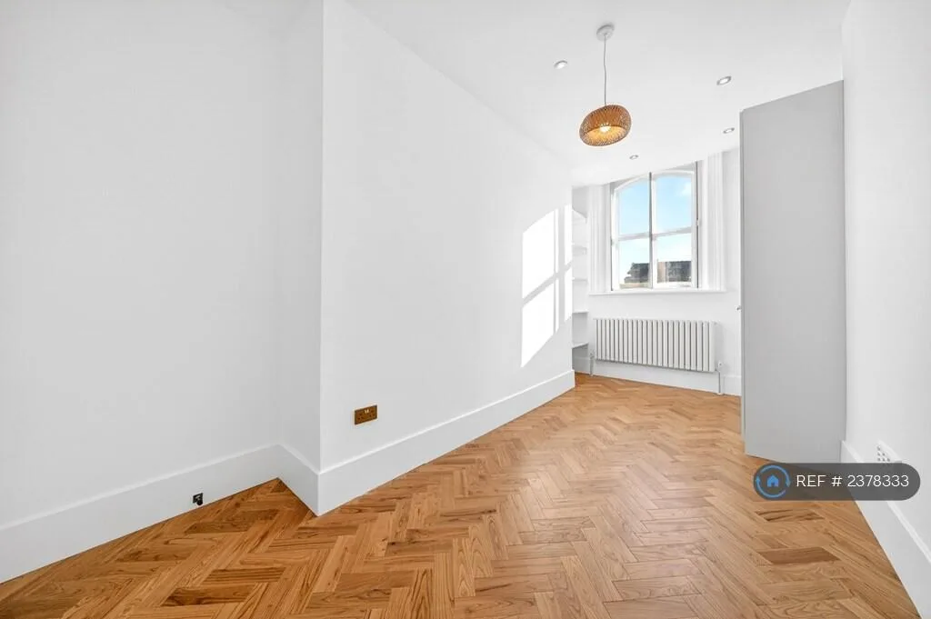 4 bedroom flat for rent
