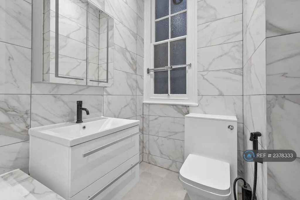 4 bedroom flat for rent