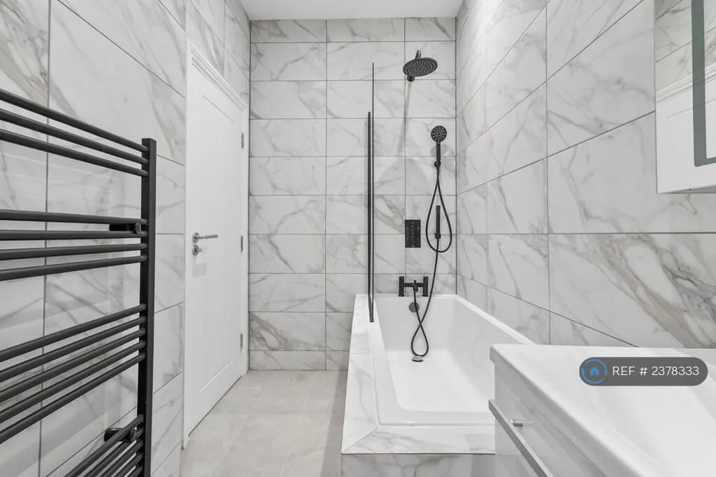 4 bedroom flat for rent