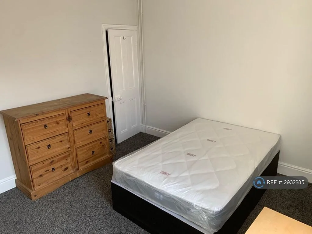 4 bedroom terraced house for rent