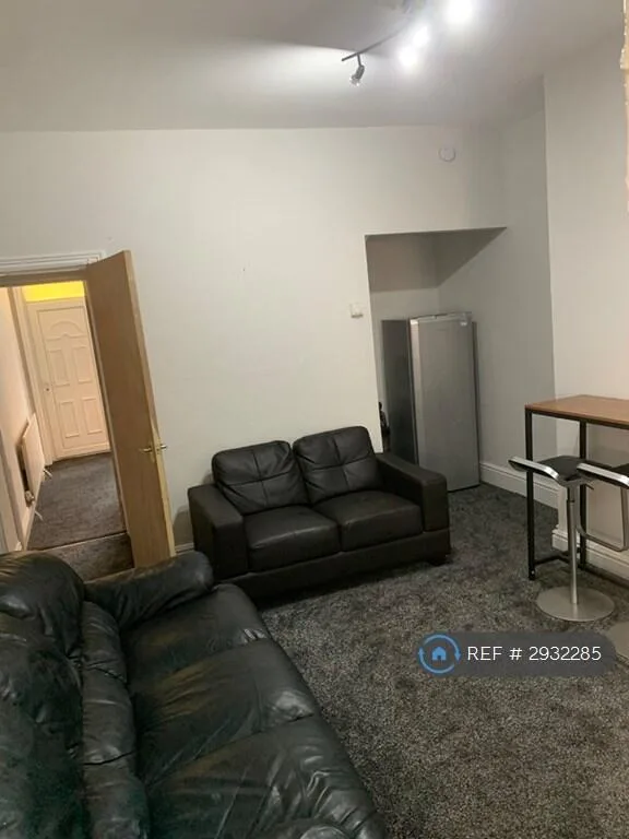 4 bedroom terraced house for rent