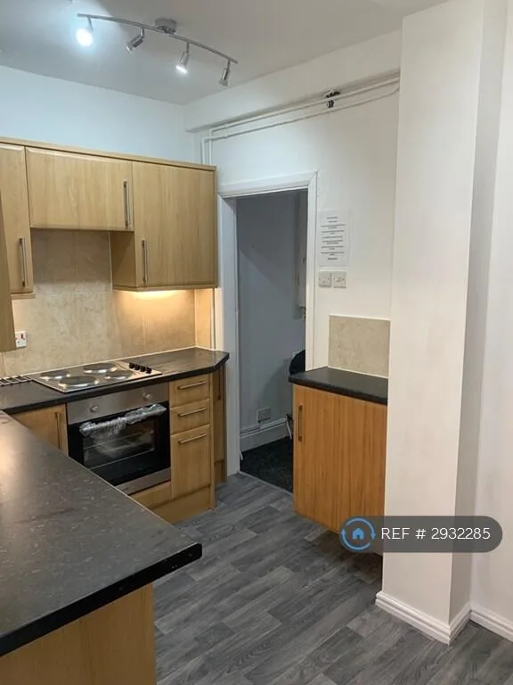 4 bedroom terraced house for rent