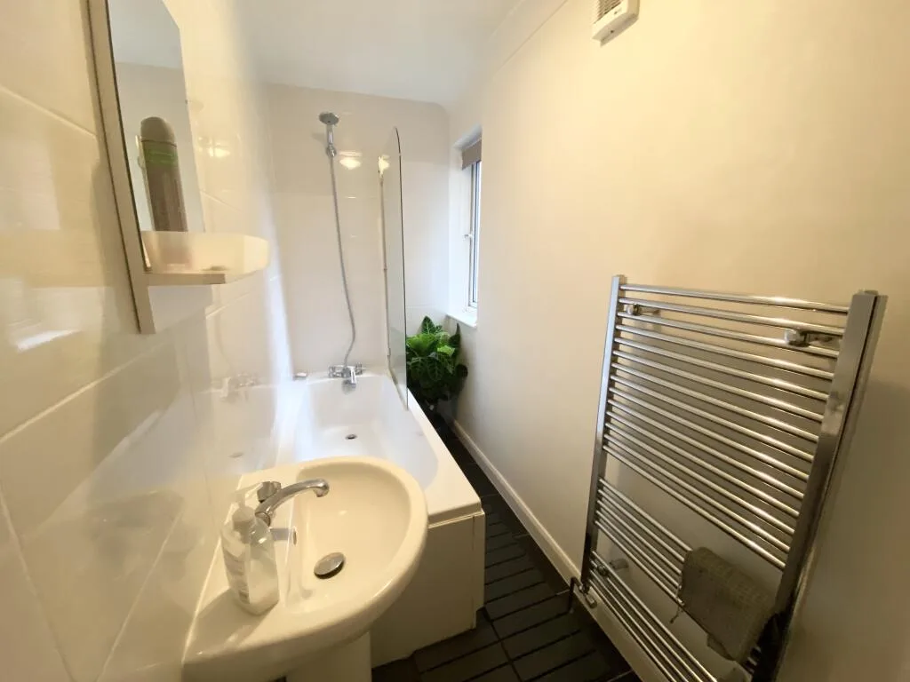 2 bedroom terraced house for rent