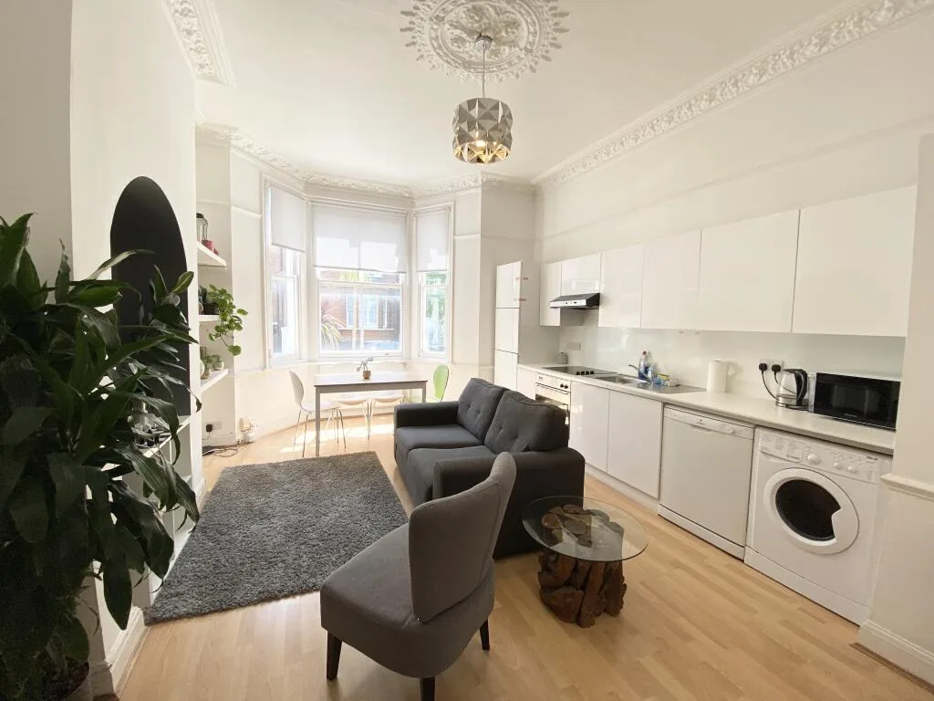 2 bedroom terraced house for rent