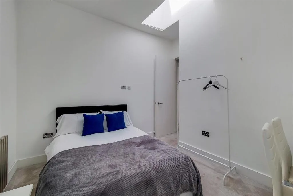 4 bedroom apartment for rent