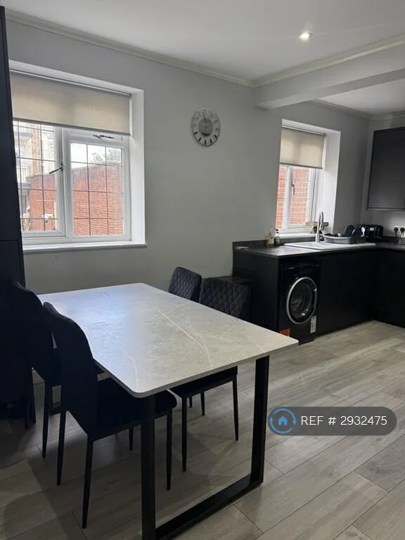1 bedroom flat share for rent