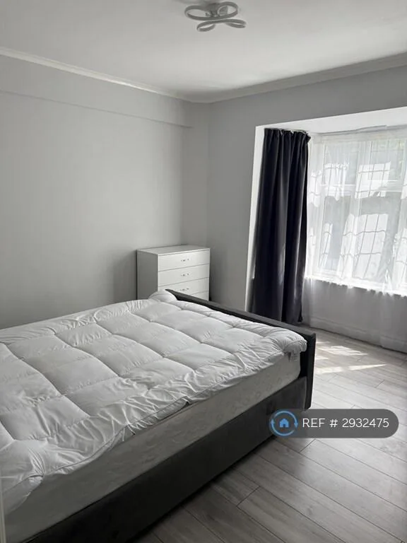 1 bedroom flat share for rent