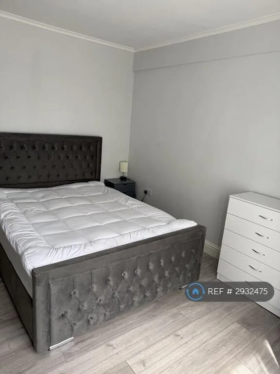 1 bedroom flat share for rent