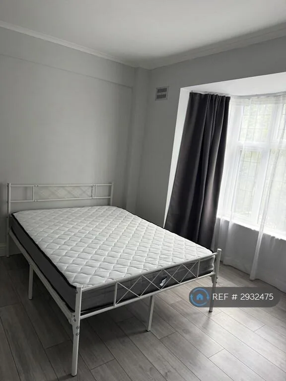 1 bedroom flat share for rent