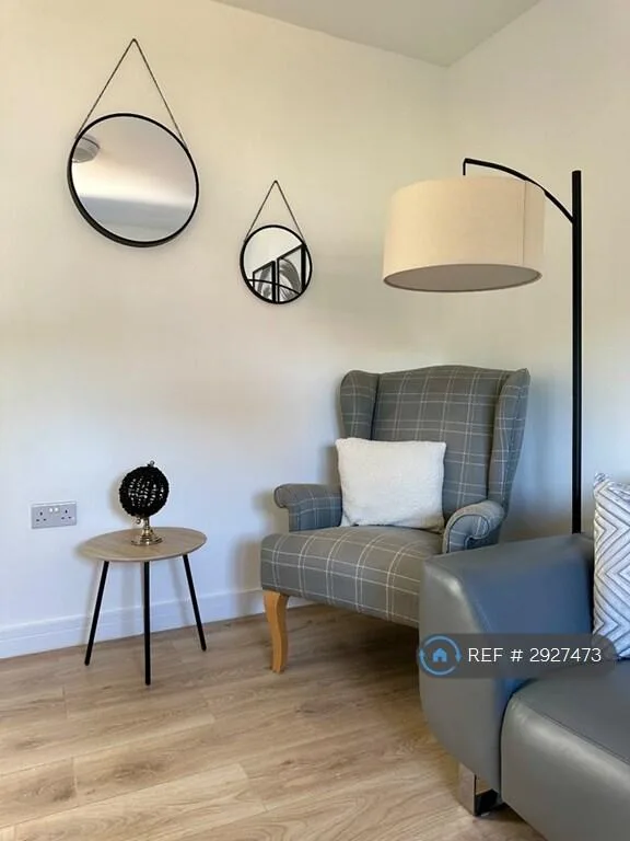 1 bedroom house share for rent