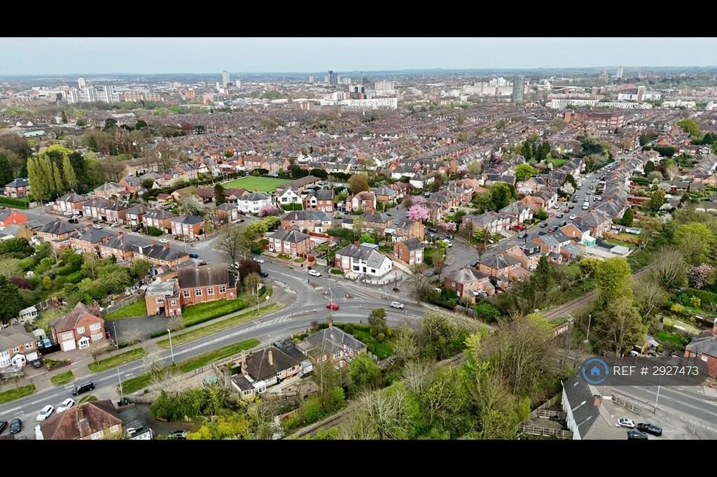 1 bedroom house share for rent