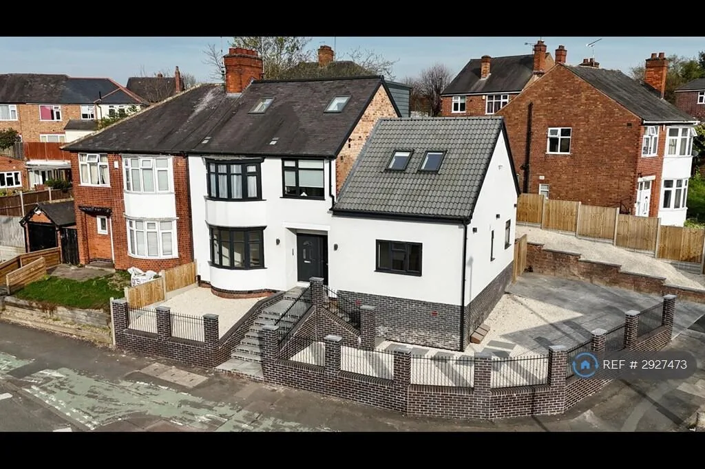 1 bedroom house share for rent