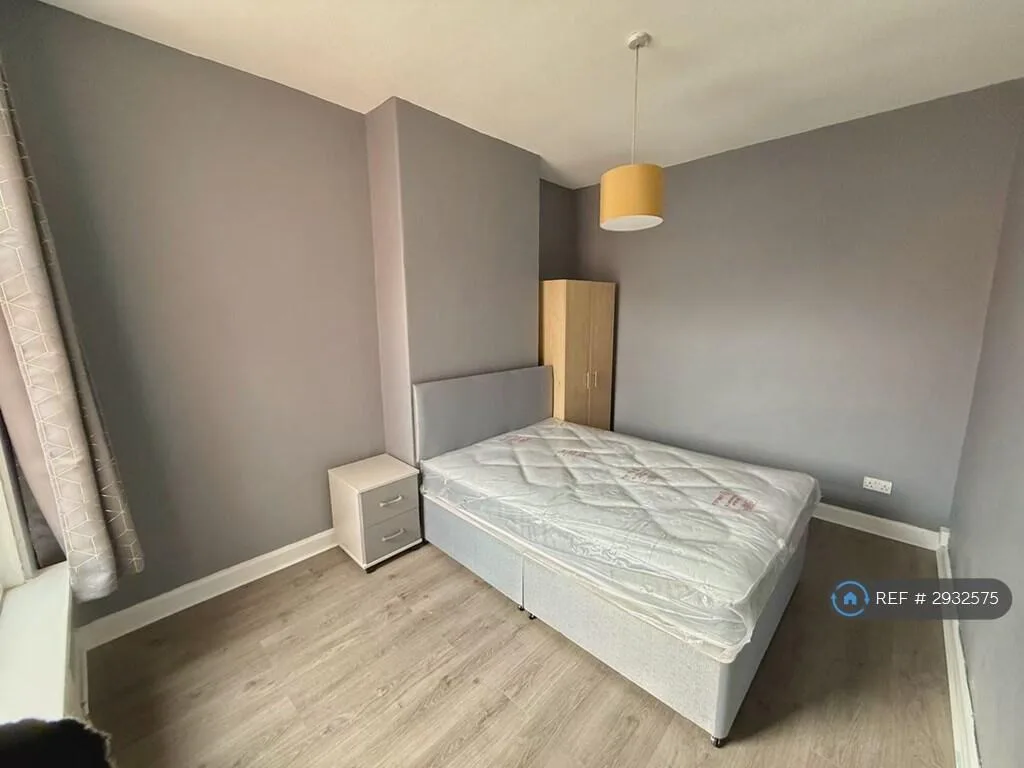 4 bedroom terraced house for rent