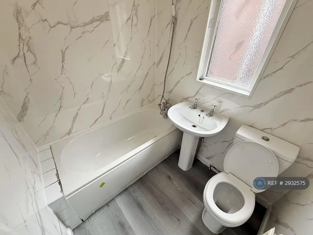 4 bedroom terraced house for rent