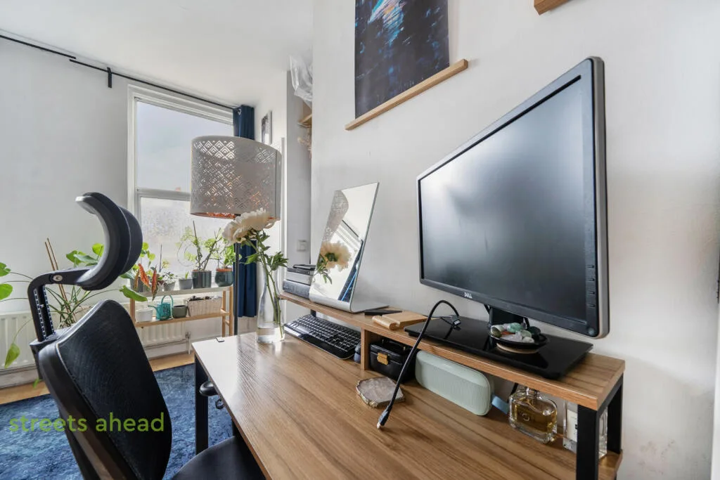 Studio apartment for rent