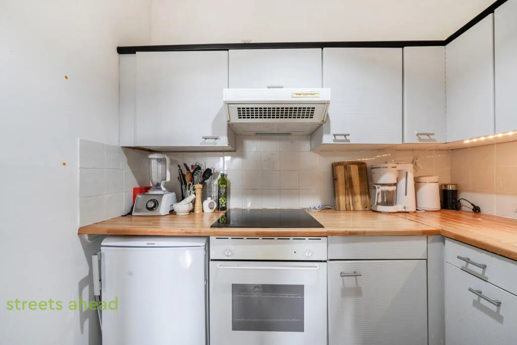 Studio apartment for rent