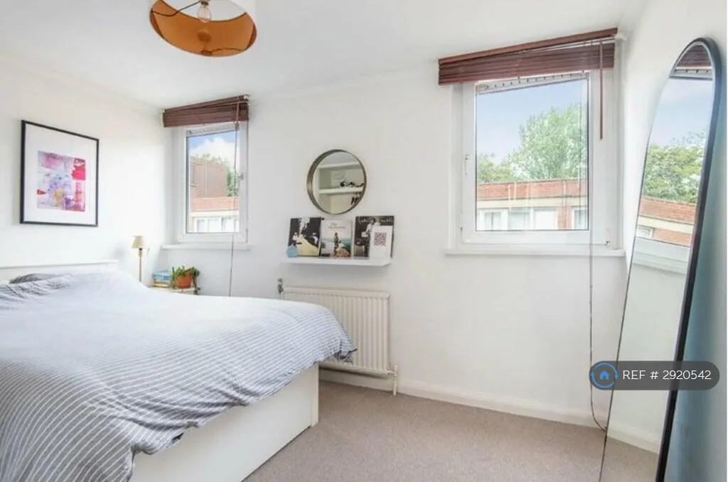 2 bedroom maisonette for rent