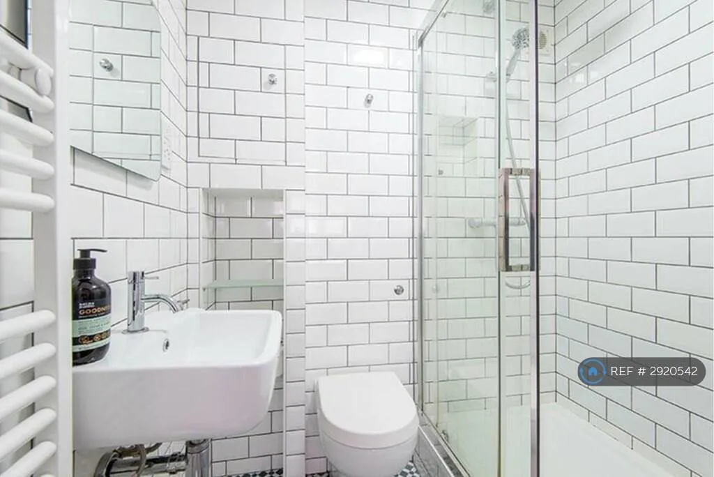 2 bedroom maisonette for rent