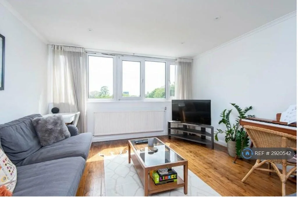 2 bedroom maisonette for rent