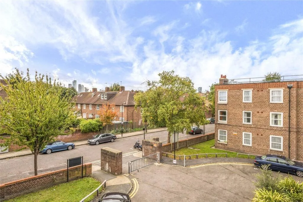 4 bedroom flat for rent