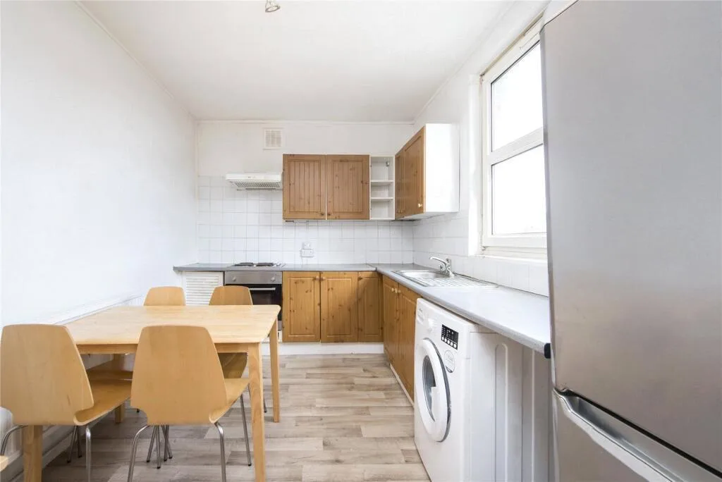 4 bedroom flat for rent
