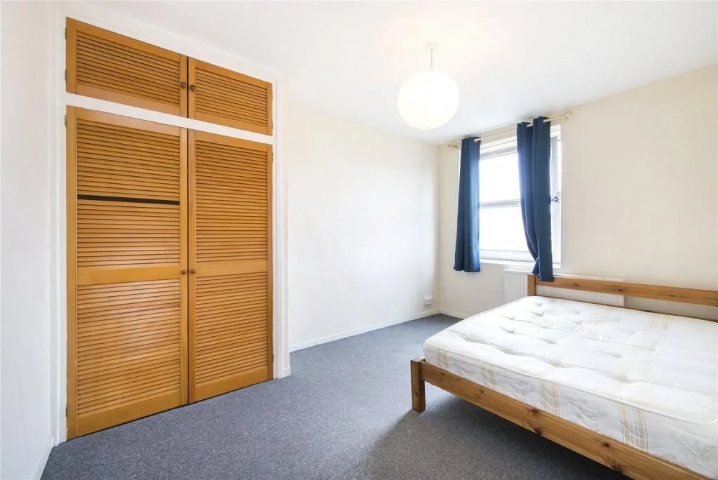 4 bedroom flat for rent