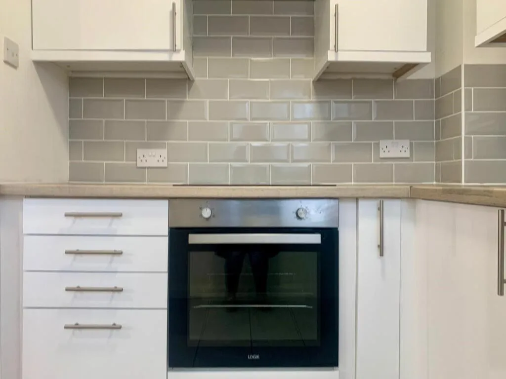 2 bedroom maisonette for rent
