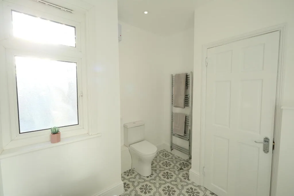 3 bedroom flat for rent