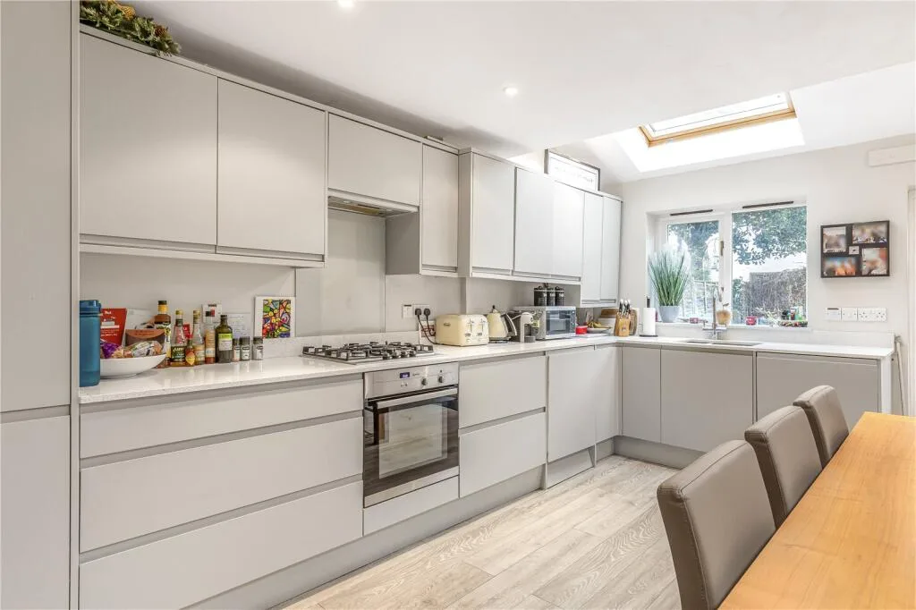 2 bedroom terraced house for rent